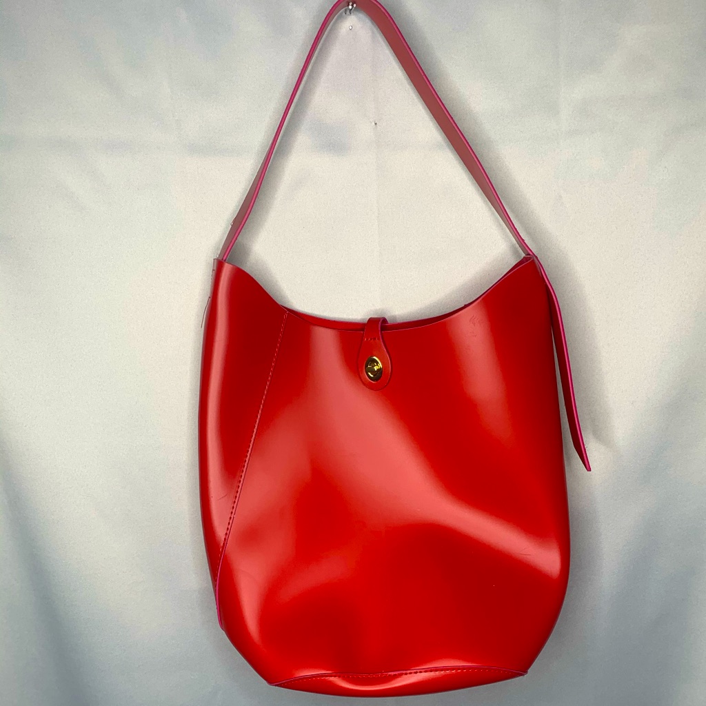 Elizabeth Arden Shoulder Bag